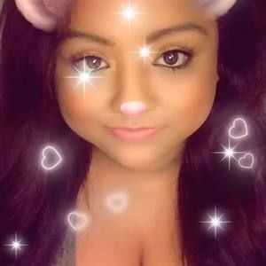 Meet your Posher, Isa